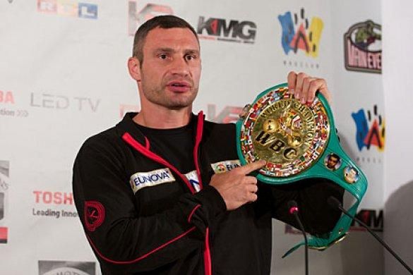 Виталий Кличко определится с боксерской карьерой в 2013 году
