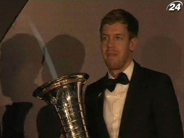 Феттель претендует на звание "спортсмен года", Red Bull - "команда года" Феттель претендует на звание "спортсмен года", Red Bull - "команда года"