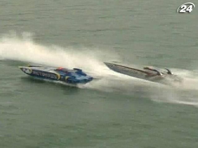 Моторний човен "Катар" загострив інтригу у боротьбі за титул 