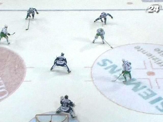 ХК "Салават Юлаєв" здобув першу перемогу на турнірі ХК "Салават Юлаєв" здобув першу перемогу на турнірі