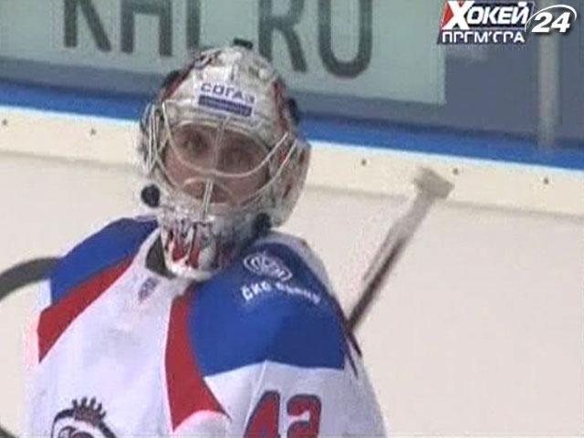 ХК "Лев" неожиданно одолел московский ХК "Динамо" ХК "Лев" неожиданно одолел московский ХК "Динамо"