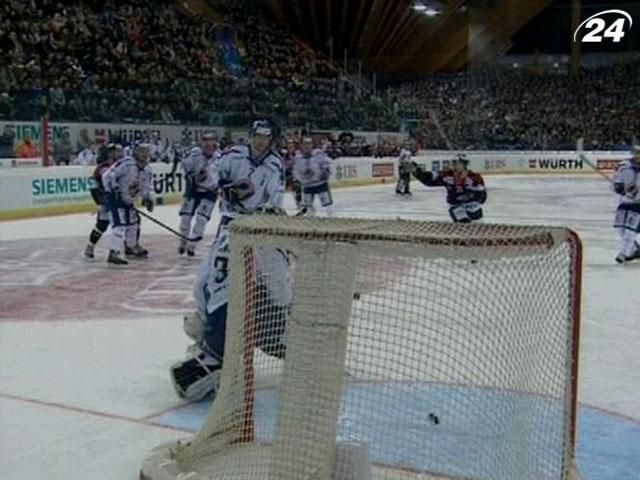 "Давос" у 2-му матчі групового раунду розгромив "Мангейм" "Давос" у 2-му матчі групового раунду розгромив "Мангейм"