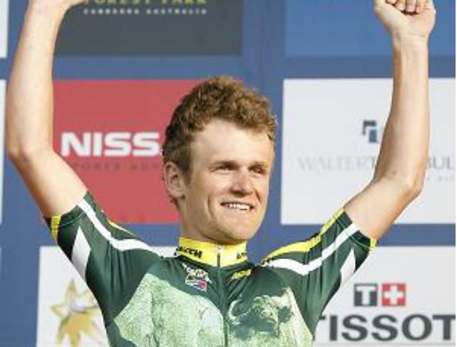 Чемпіона світу на смерть збив мікроавтобус Чемпіона світу на смерть збив мікроавтобус