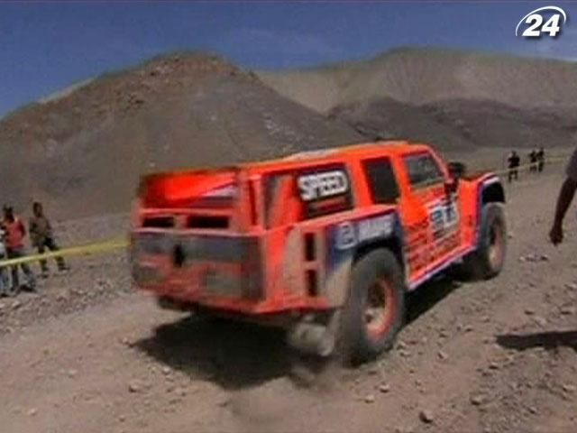 Dakar 2013: Роббі Гордон здобув другу перемогу у змаганнях джипів