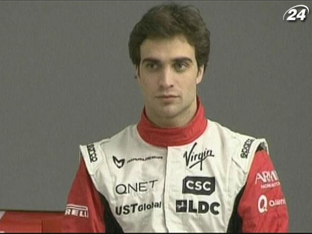 Давиде Вальсекки стал новым резервным пилотом Lotus F1 Team Давиде Вальсекки стал новым резервным пилотом Lotus F1 Team