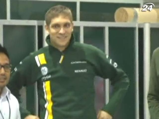 Формула-1: Віталій Петров веде перемовини із Marussia Формула-1: Віталій Петров веде перемовини із Marussia