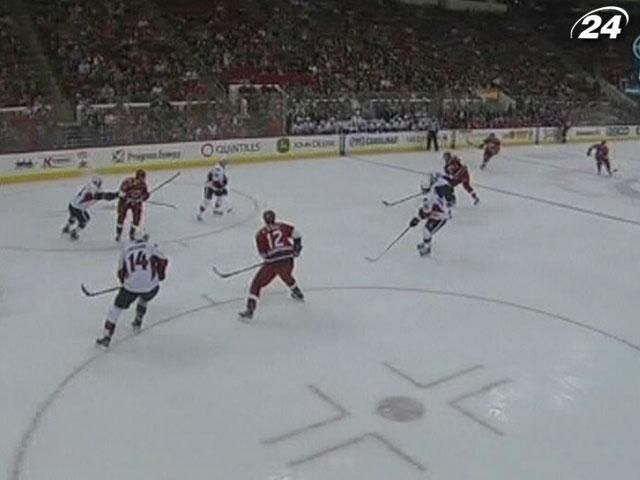 "Тампа Бей" вдома розгромила "Вінніпег" "Тампа Бей" вдома розгромила "Вінніпег"