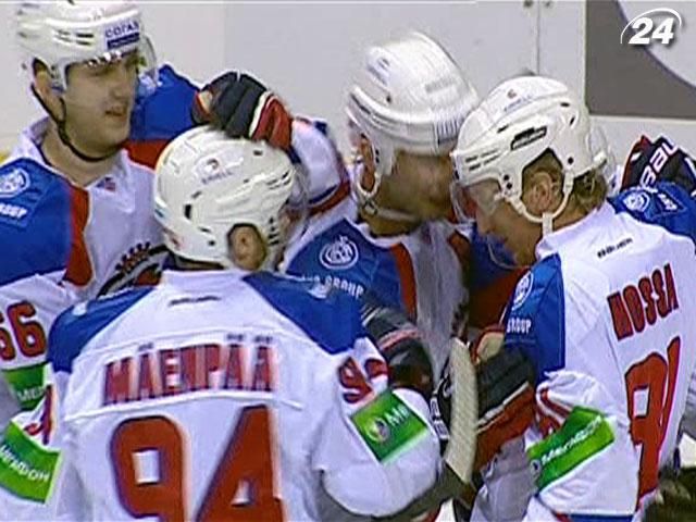 Хокеїсти "Лева" уперше виграли дербі проти "Слована"