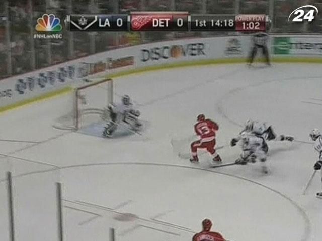 ХК "Детройт" вирвав перемогу за 4 секунди до сирени ХК "Детройт" вирвав перемогу за 4 секунди до сирени