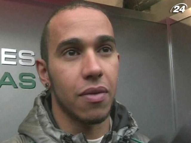 Формула-1: Хэмилтон возглавил протокол последнего дня испытаний Формула-1: Хэмилтон возглавил протокол последнего дня испытаний