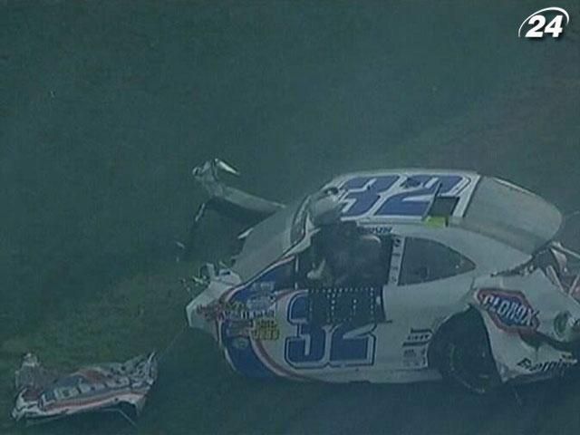 Американський гонщик визнав себе головним винуватцем аварії у Дейтона-Біч Американський гонщик визнав себе головним винуватцем аварії у Дейтона-Біч