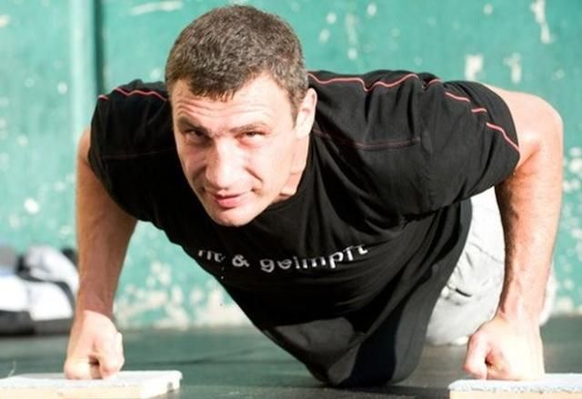 Віталій Кличко каже, що Хей втратив можливість боксувати з ним Віталій Кличко каже, що Хей втратив можливість боксувати з ним