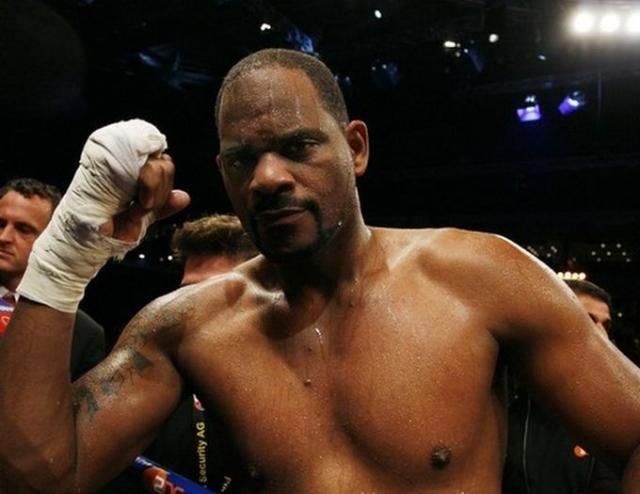 Заради бою з Повєткіним Томпсон готовий приїхати навіть в Росію Заради бою з Повєткіним Томпсон готовий приїхати навіть в Росію