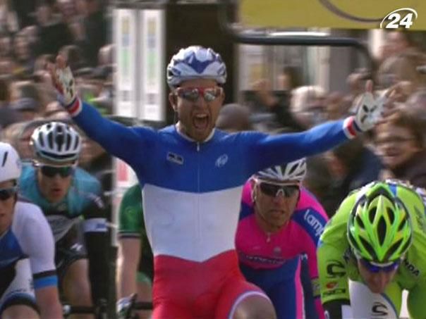 Велоспорт: Насер Бухани стал триумфатором первого этапа Paris-Nice