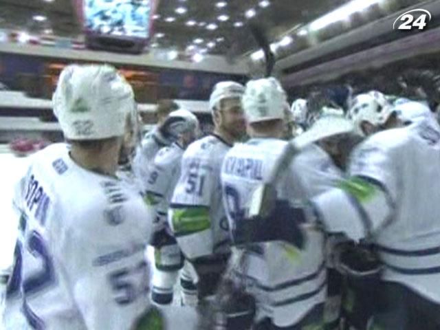 "Динамо" пробилось в финал западной конференции "Динамо" пробилось в финал западной конференции