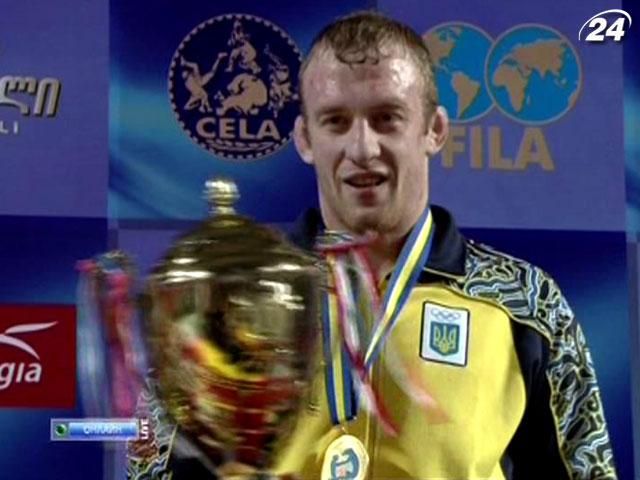 Українець Павло Олійник став чемпіоном Європи з боротьби