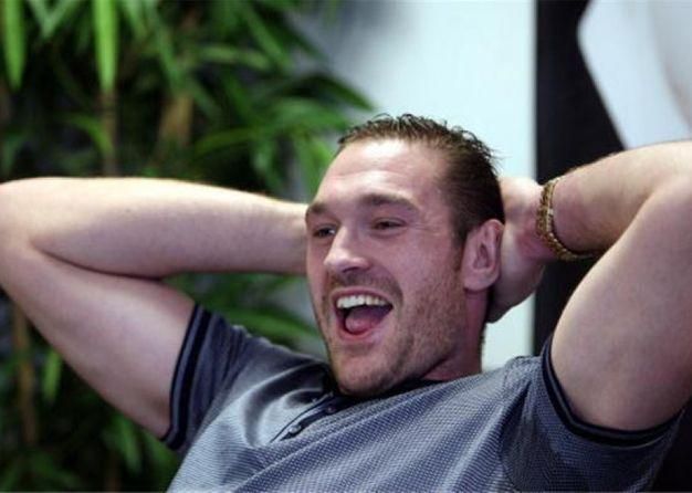 Виталию Кличко пора на пенсию, – Тайсон Фьюри Виталию Кличко пора на пенсию, – Тайсон Фьюри