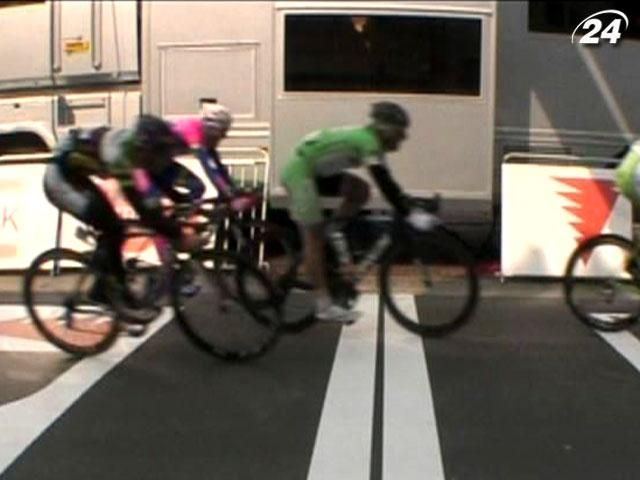 Кристоф выиграл первую гонку последнего дня велосоревнований Кристоф выиграл первую гонку последнего дня велосоревнований