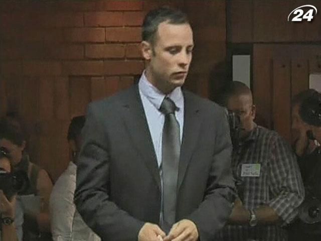 Суд дозволив Пісторіусу виїжджати за межі країни Суд дозволив Пісторіусу виїжджати за межі країни