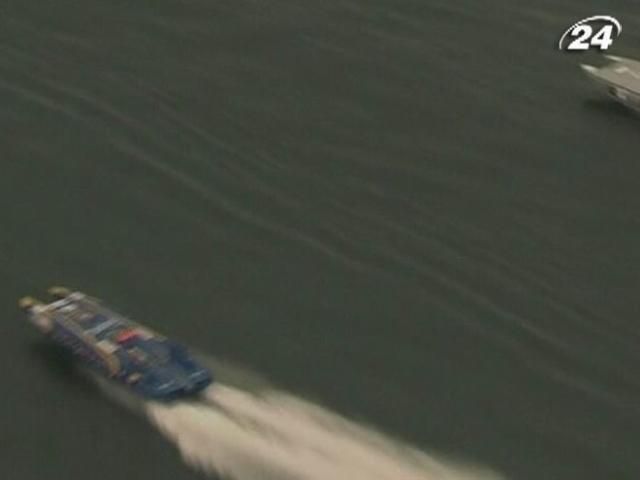 Экипаж "Виктории" выиграл первую гонку нового сезона Экипаж "Виктории" выиграл первую гонку нового сезона