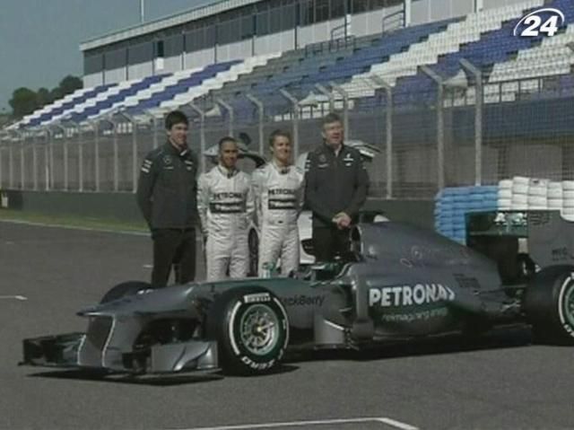 Формула-1: Команда Mercedes настроена на очередную победу в Китае Формула-1: Команда Mercedes настроена на очередную победу в Китае