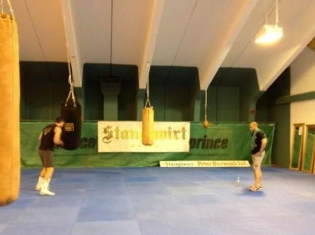 Кличко тренується до бою з П'янетою: до поєдинку залишилось 25 днів (Фото) Кличко тренується до бою з П'янетою: до поєдинку залишилось 25 днів (Фото)