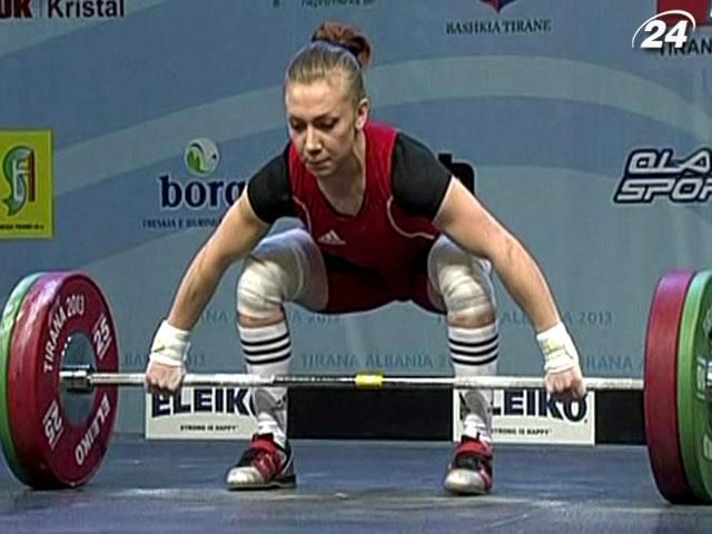 Украинская штангистка Дрюмова остановилась в шаге от "золота" Украинская штангистка Дрюмова остановилась в шаге от "золота"