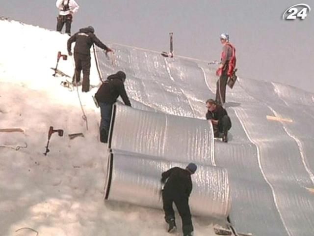В Сочи "консервируют" снег для Олимпиады