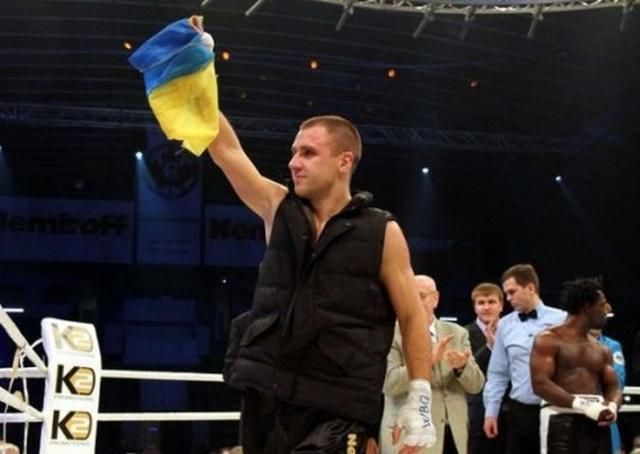 В першу десятку рейтингу WBO потрапили три українці 
