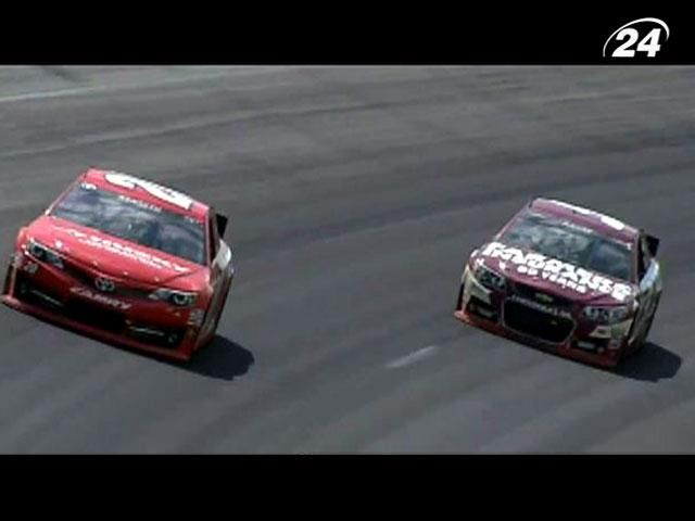 NASCAR: Кенсет втратив 53 очки через порушення регламенту NASCAR: Кенсет втратив 53 очки через порушення регламенту