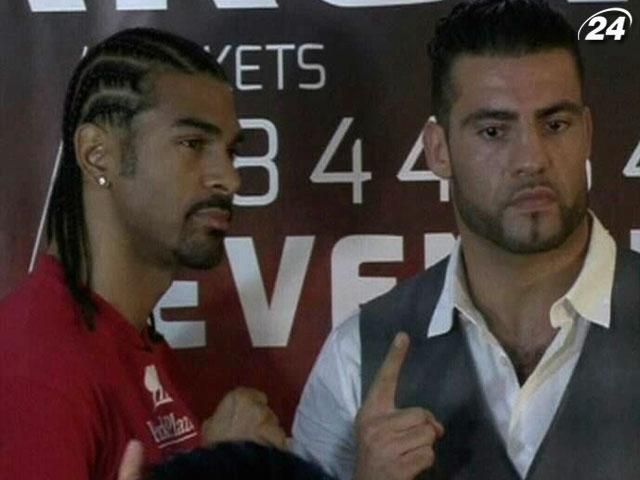 Хэй и Чар встретились на месте будущего боя Хэй и Чар встретились на месте будущего боя