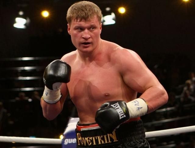 Поветкин готовится к бою с Вавжиком (Видео) Поветкин готовится к бою с Вавжиком (Видео)