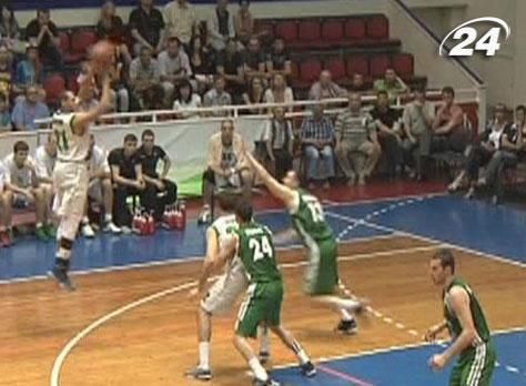 Баскетбол: "Ферро" второй раз обыграл "Галичину"