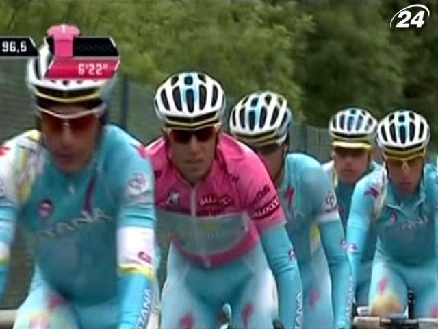 Лідер заліку Вінченцо Нібалі виграв другий етап Giro d'Italia
