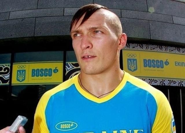 Кличко пригласили Усика, Беринчика и Гвоздика в профессиональный бокс Кличко пригласили Усика, Беринчика и Гвоздика в профессиональный бокс