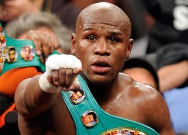 Мейвезер заробить понад 40 мільйонів доларів за бій з Альваресом Мейвезер заробить понад 40 мільйонів доларів за бій з Альваресом