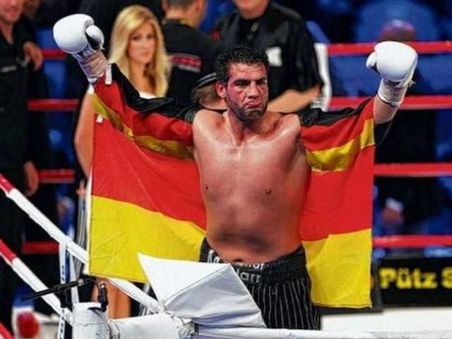 Мануэль Чарр нокаутировал украинца Мазикина Мануэль Чарр нокаутировал украинца Мазикина