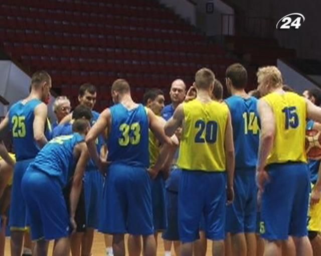 Дірк Новіцкі та Кріс Каман не гратимуть на "Євробаскеті-2013" Дірк Новіцкі та Кріс Каман не гратимуть на "Євробаскеті-2013"