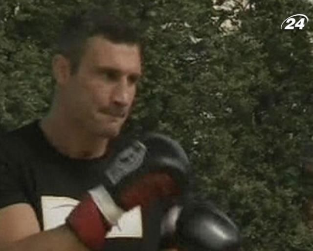 Кличко близок к подписанию контракта на бой с Стиверном Кличко близок к подписанию контракта на бой с Стиверном