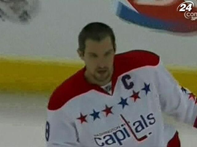 Овечкин попал в две символические сборные NHL Овечкин попал в две символические сборные NHL