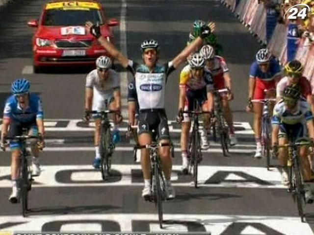 Італійцю Маттео Трентін вдалося виграти етап на "Тур де Франс"