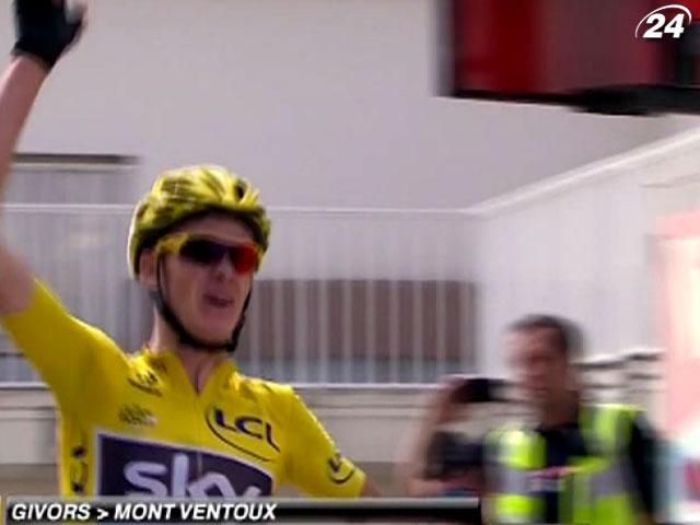 Лидер многодневки Крис Фрум одержал победу на этапе "Тур де Франс"