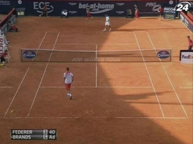 Теніс: Роджер Федерер стартував на німецькому турнірі із перемоги