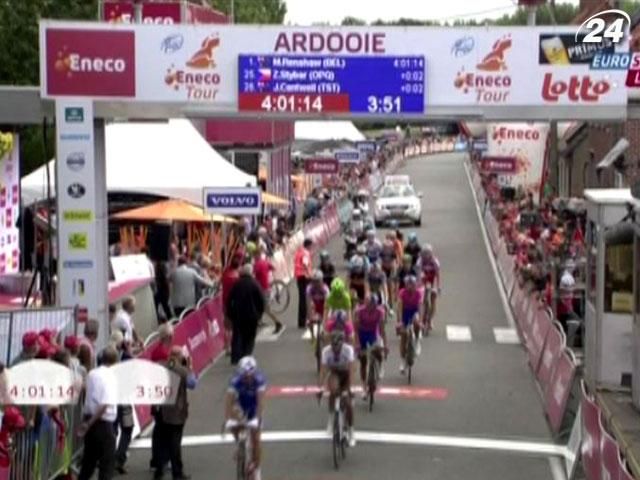 Бредлі Віггінс провалив перший етап "Туру Бенілюксу"