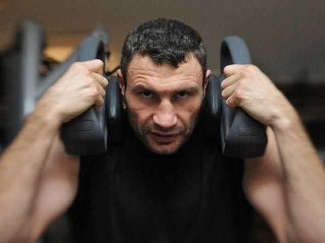 Кличко-старший вийде на ринг не раніше березня 2014-го, — президент WBC Кличко-старший вийде на ринг не раніше березня 2014-го, — президент WBC