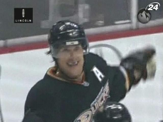 NHL: Селянне еще год будет выступать за "Анахайм", - ESPN NHL: Селянне еще год будет выступать за "Анахайм", - ESPN