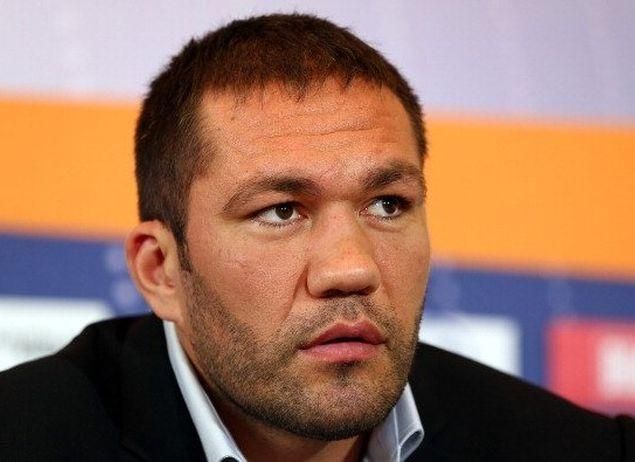 Пулєв прогнозує Кличку перемогу над Повєткіним Пулєв прогнозує Кличку перемогу над Повєткіним