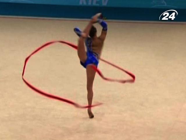 На чемпіонаті світу з художньої гімнастики – в України вже три нагороди
