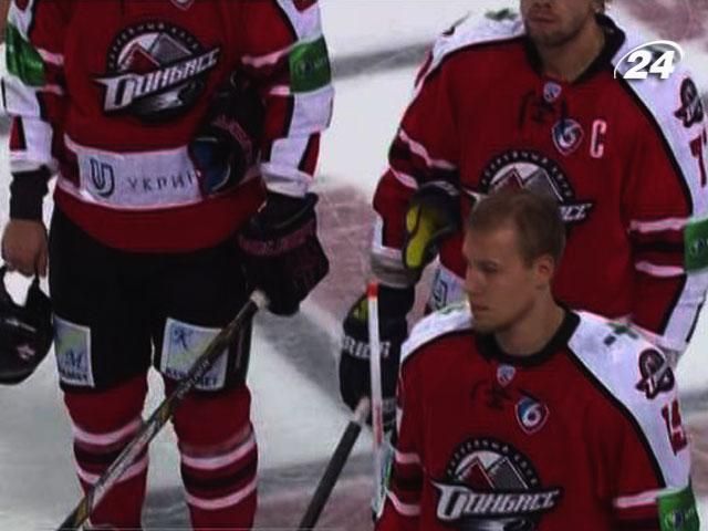 "Донбас", поступаючись двома шайбами, зумів здобути перемогу "Донбас", поступаючись двома шайбами, зумів здобути перемогу