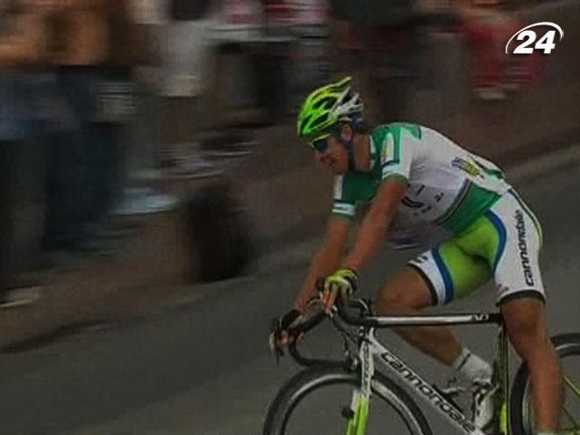 Петер Саган одержал третью победу и сохранил "зеленую майку" спринтерского зачета Петер Саган одержал третью победу и сохранил "зеленую майку" спринтерского зачета